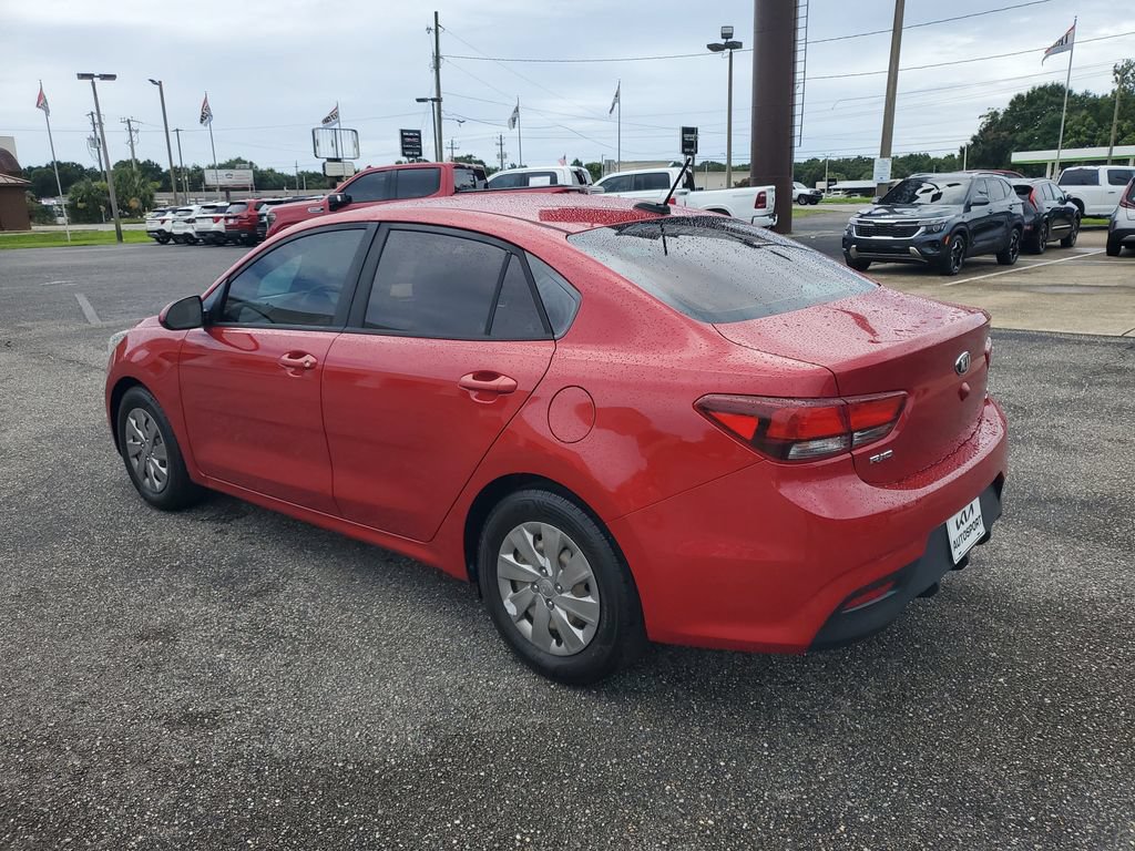Used 2019 Kia Rio S FWD image 3
