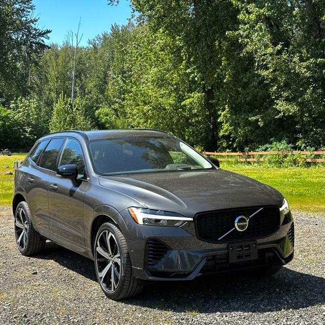 Used 2024 Volvo XC60 T8 Ultimate w/ Protection Package Premier AWD/4WD image 2