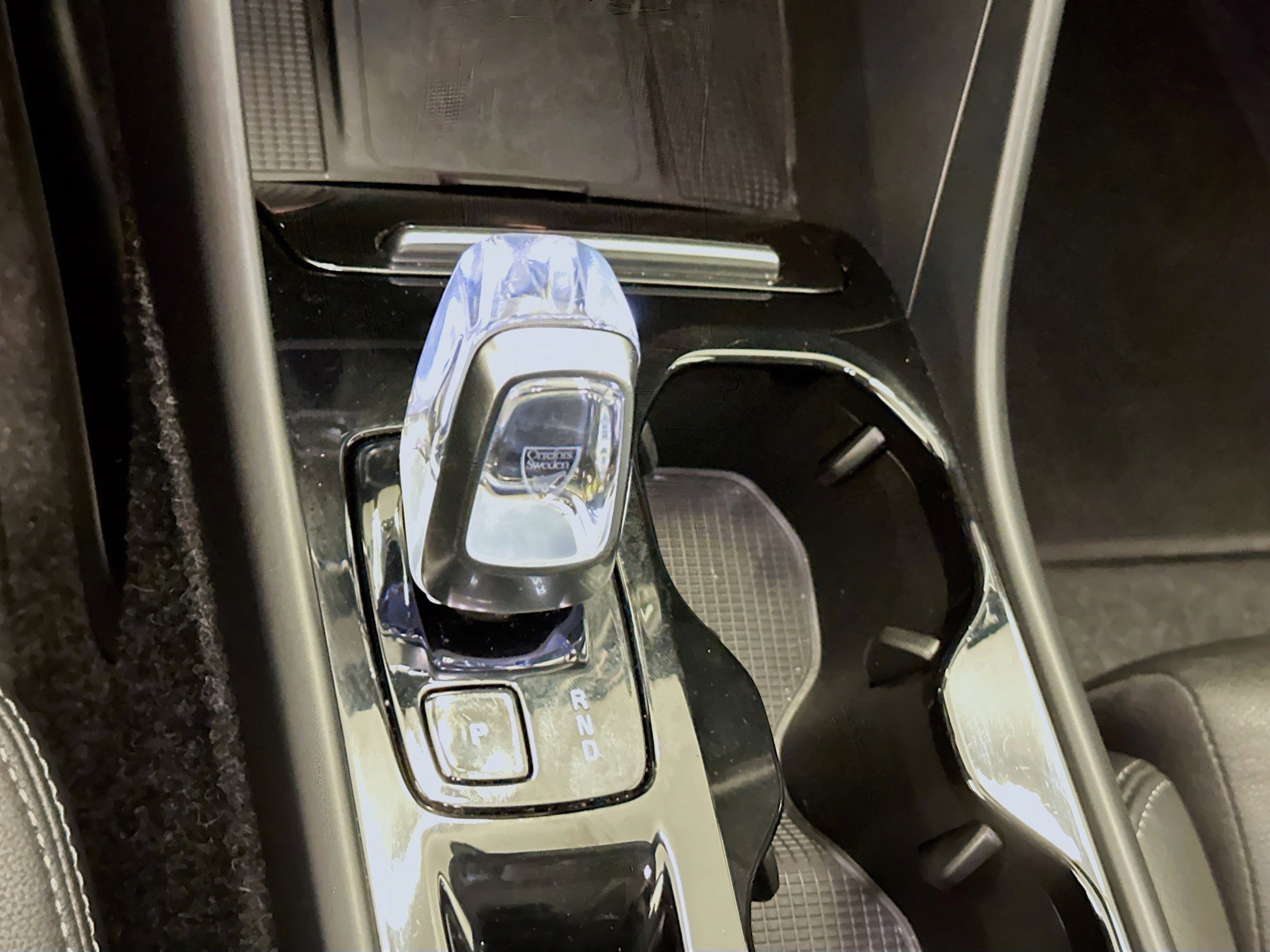 Used 2025 Volvo XC40 B5 Plus image 25