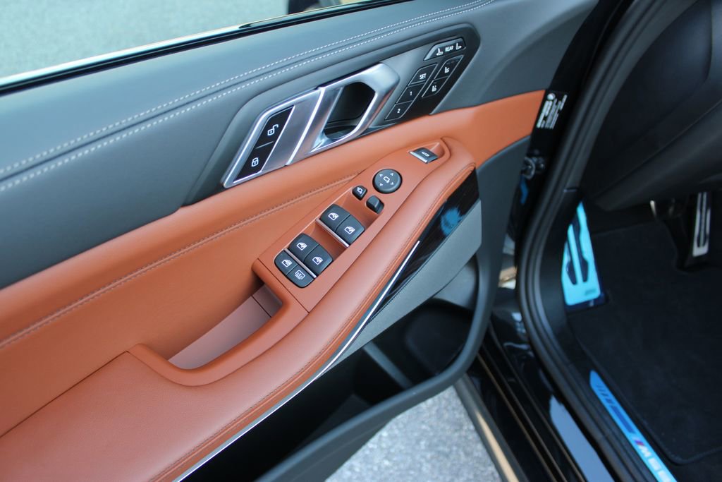 New 2026 BMW X7 M60i image 29