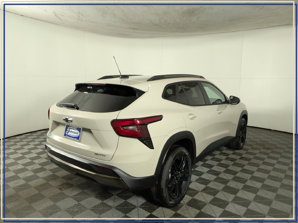 New 2026 Chevrolet Trax ACTIV w/ Driver Confidence Package FWD image 7