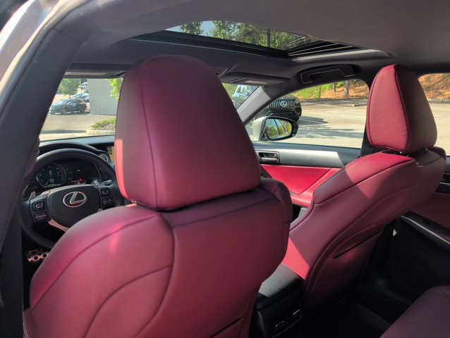 Used 2019 Lexus IS 300 F Sport w/ F Sport Package RWD image 13