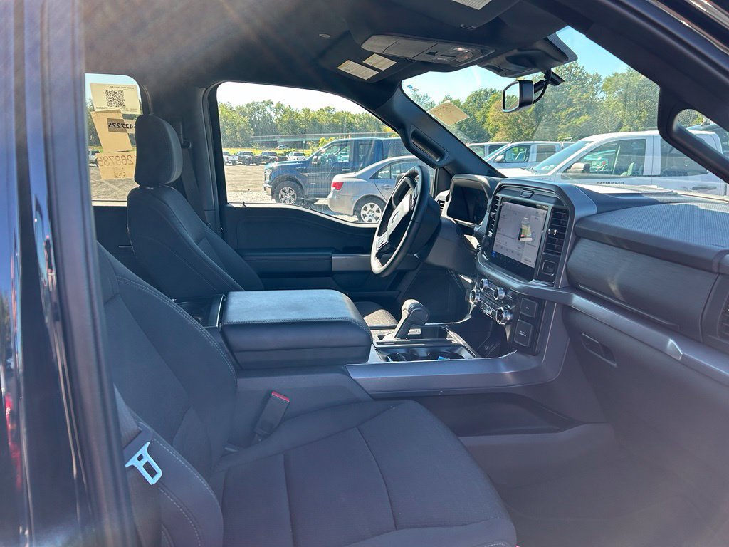 Used 2026 Ford F150 XLT w/ Equipment Group 302A MID AWD/4WD image 12