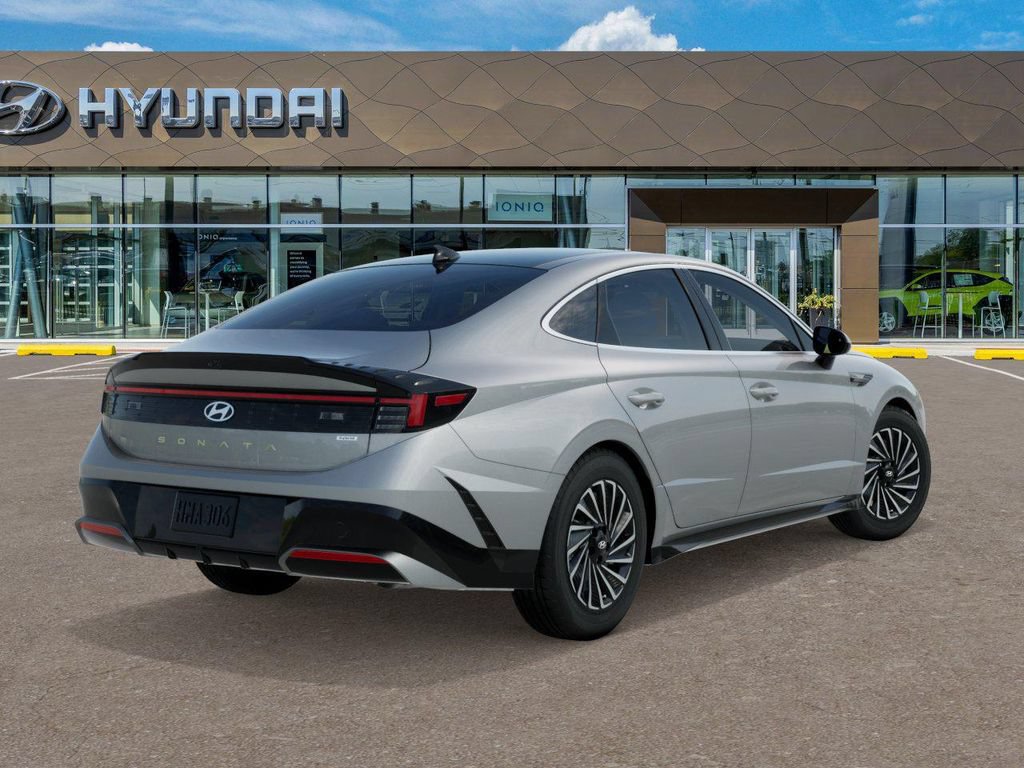 New 2026 Hyundai Sonata SEL FWD image 4