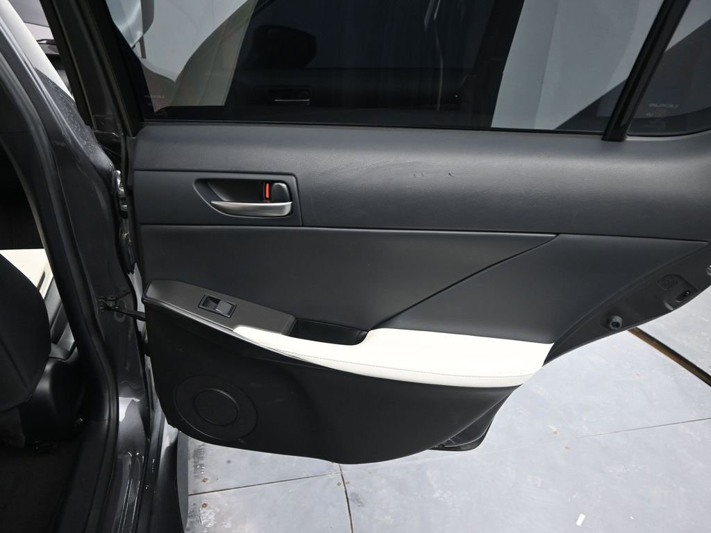 Used 2021 Lexus IS 350 F Sport image 17