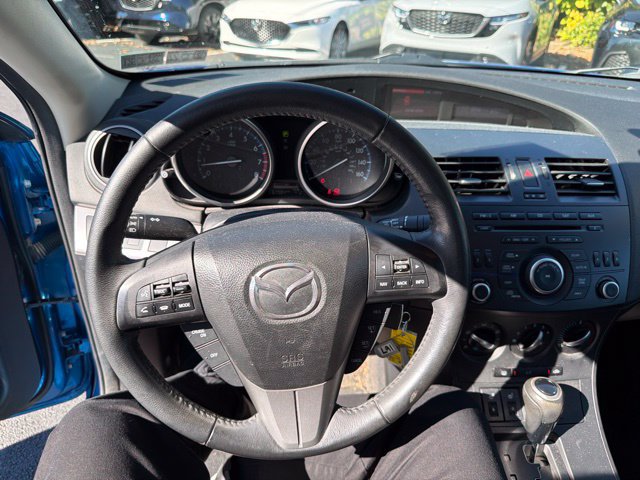 Used 2012 MAZDA MAZDA3 i Grand Touring w/ Tech Pkg FWD image 17