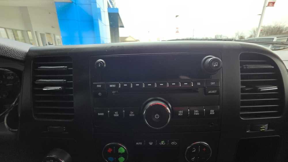 Used 2011 GMC Sierra 1500 SLE w/ Power Tech Package image 15