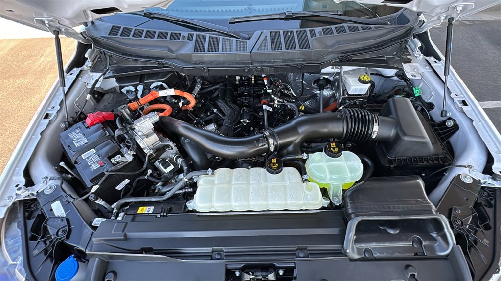 Certified 2024 Ford F150 Lariat w/ Equipment Group 502A High image 26