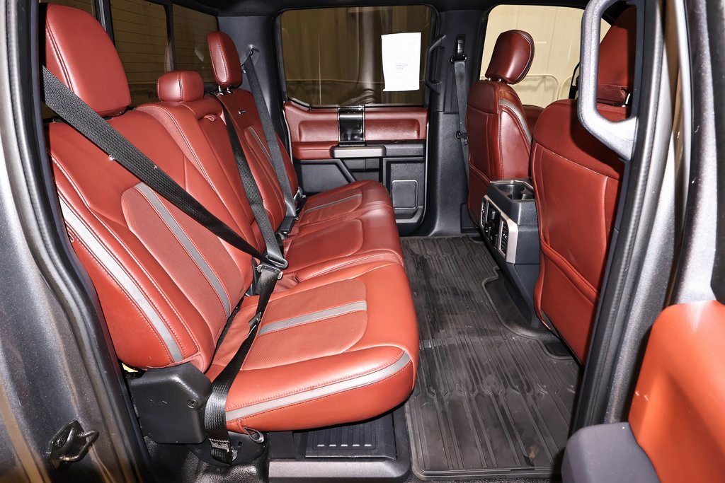 Used 2022 Ford F450 Platinum w/ FX4 Off-Road Package image 19