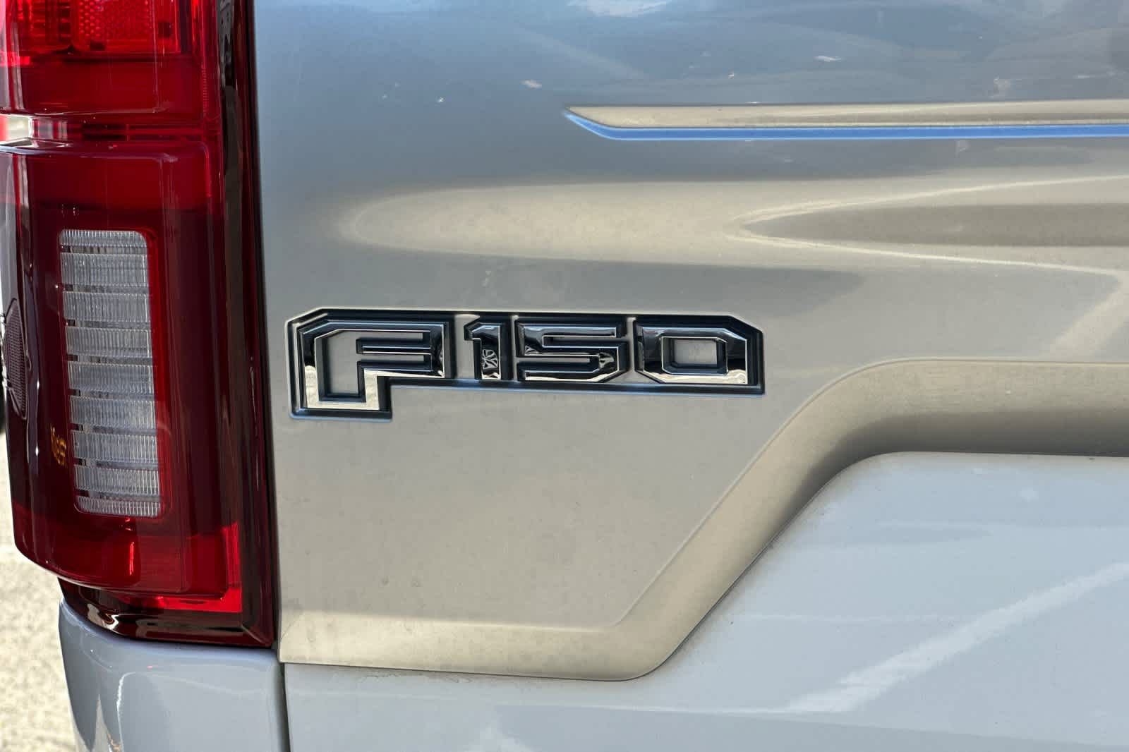 Used 2020 Ford F150 Platinum w/ Equipment Group 701A Luxury AWD/4WD image 27