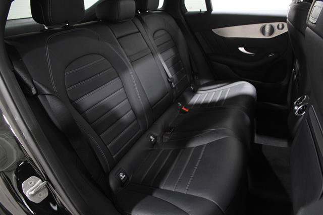 Used 2019 Mercedes-Benz GLC 300 4MATIC Coupe image 17
