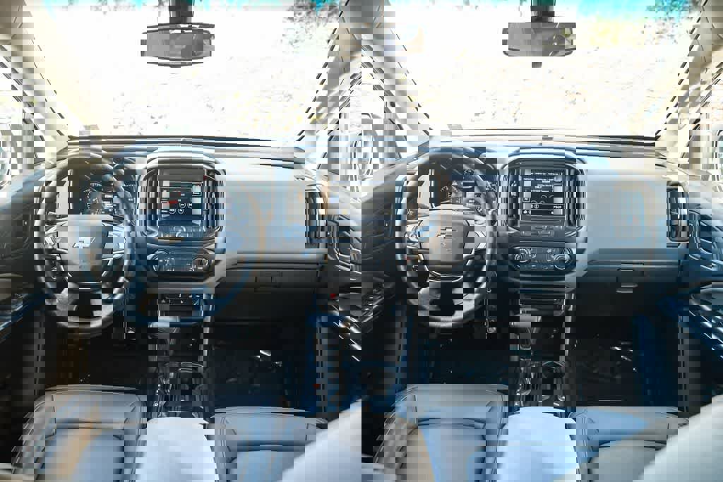 Used 2019 Chevrolet Colorado W/T w/ WT Convenience Package image 14