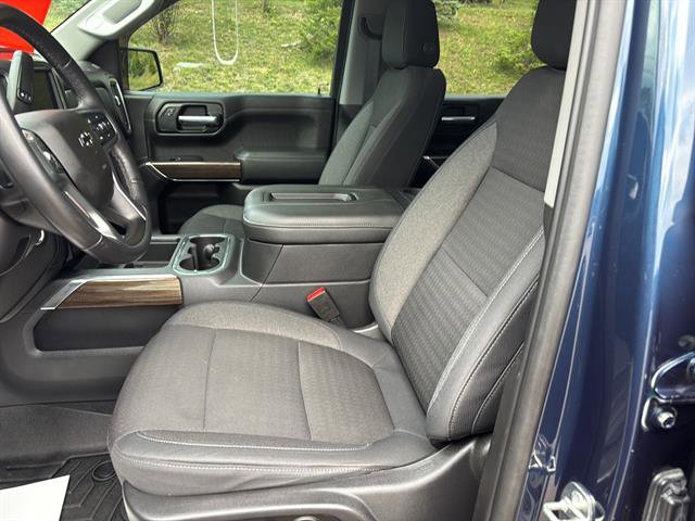 Used 2020 Chevrolet Silverado 1500 RST w/ Texas Edition image 11