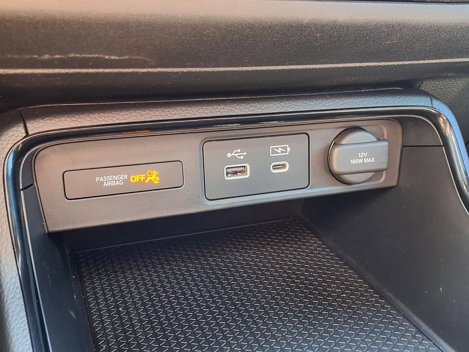 Used 2025 Honda CR-V Sport image 13