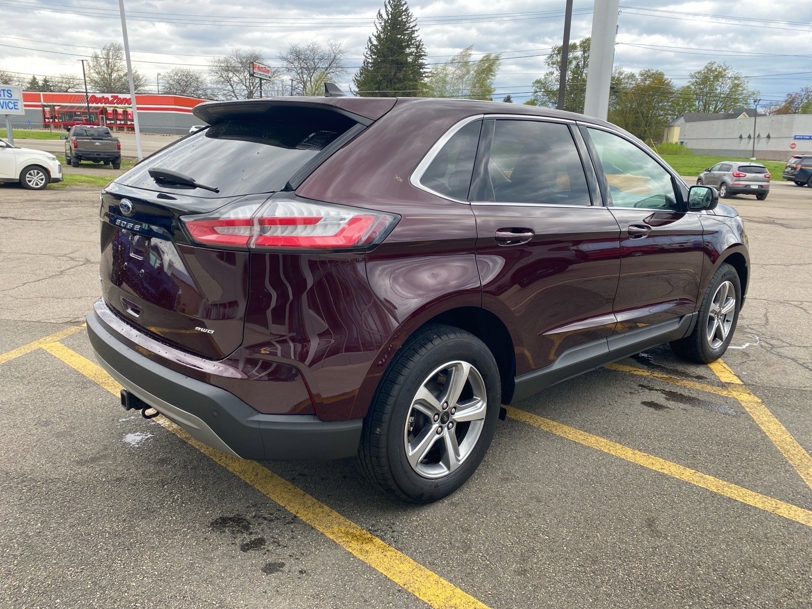 Used 2024 Ford Edge SEL w/ Convenience Package AWD/4WD image 5