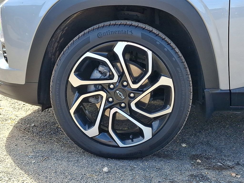 Used 2024 Chevrolet Trax RS w/ Driver Confidence Package image 33