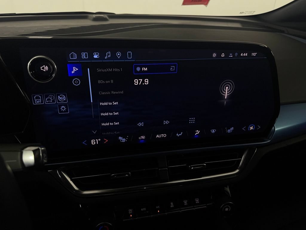 Used 2024 Chevrolet Equinox EV LT FWD image 51