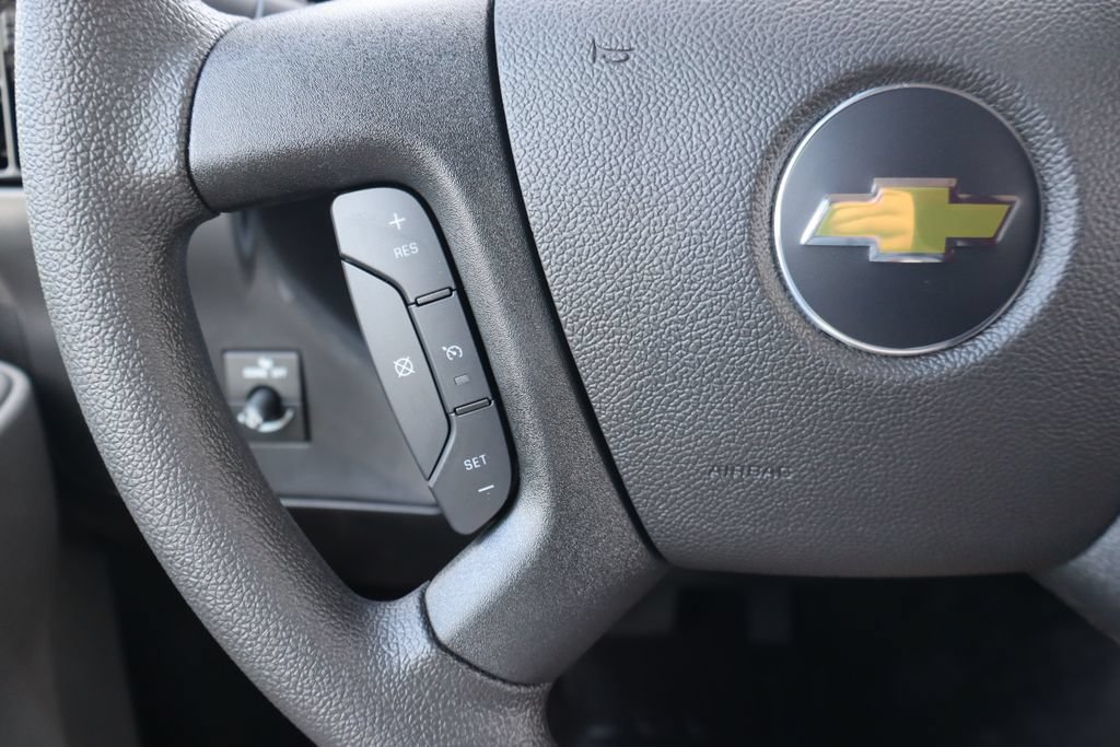 New 2026 Chevrolet Express 2500 w/ Driver Convenience Package RWD image 11