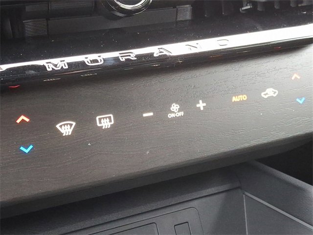 Certified 2025 Nissan Murano SV image 13