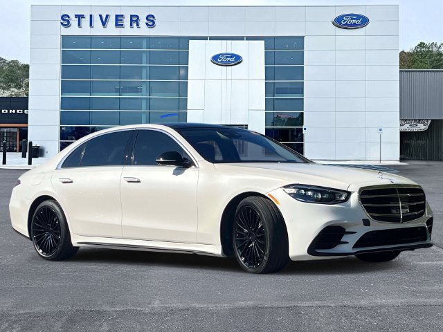 Used 2022 Mercedes-Benz S 580 4MATIC Sedan w/ AMG Line Package image 1