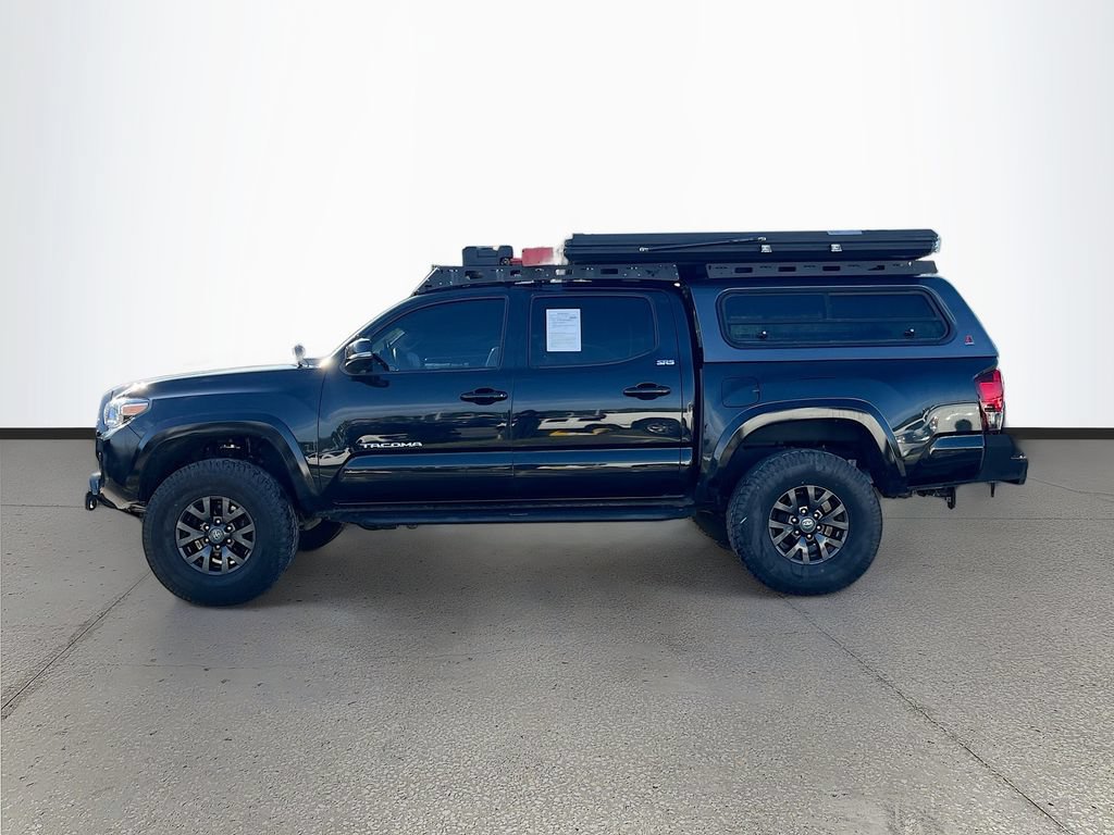 Used 2022 Toyota Tacoma SR5 w/ Technology Package AWD/4WD image 4