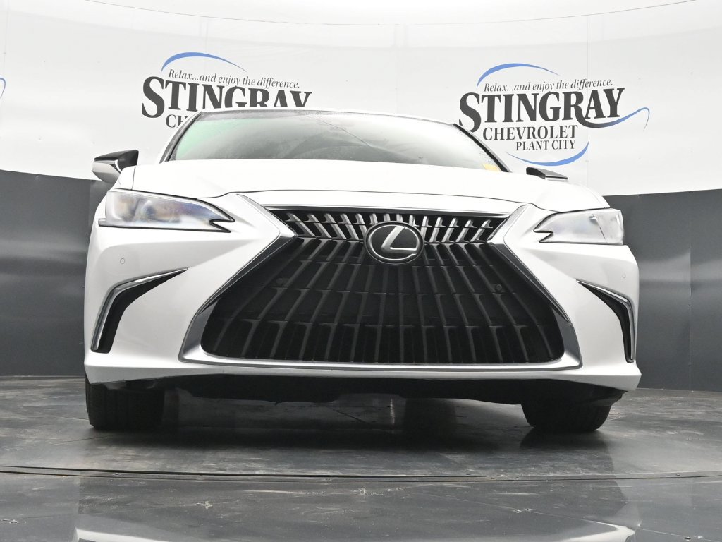 Used 2024 Lexus ES 350 w/ Premium Package FWD image 27