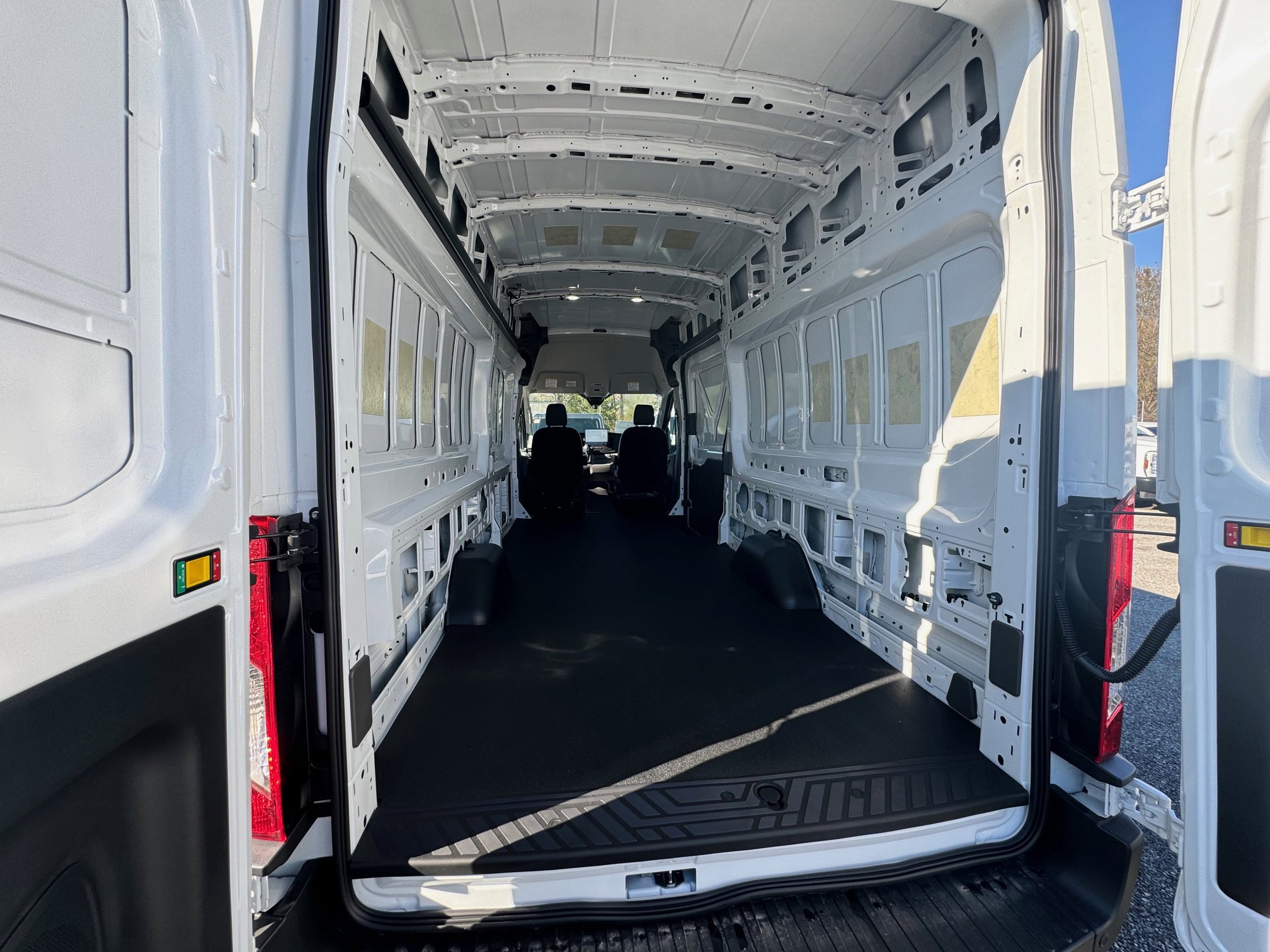 New 2026 Ford Transit 350 148 High Roof Extended DRW image 9