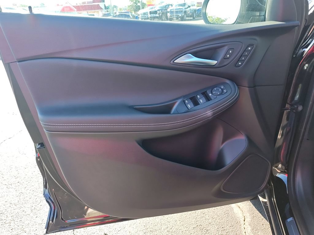 New 2026 Buick Encore GX Avenir AWD/4WD image 12