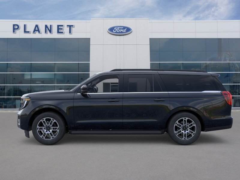 New 2026 Ford Expedition Max Active RWD image 3