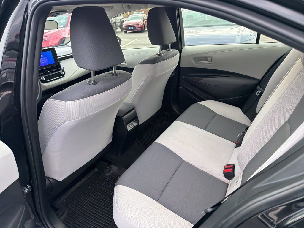 Certified 2024 Toyota Corolla LE FWD image 17
