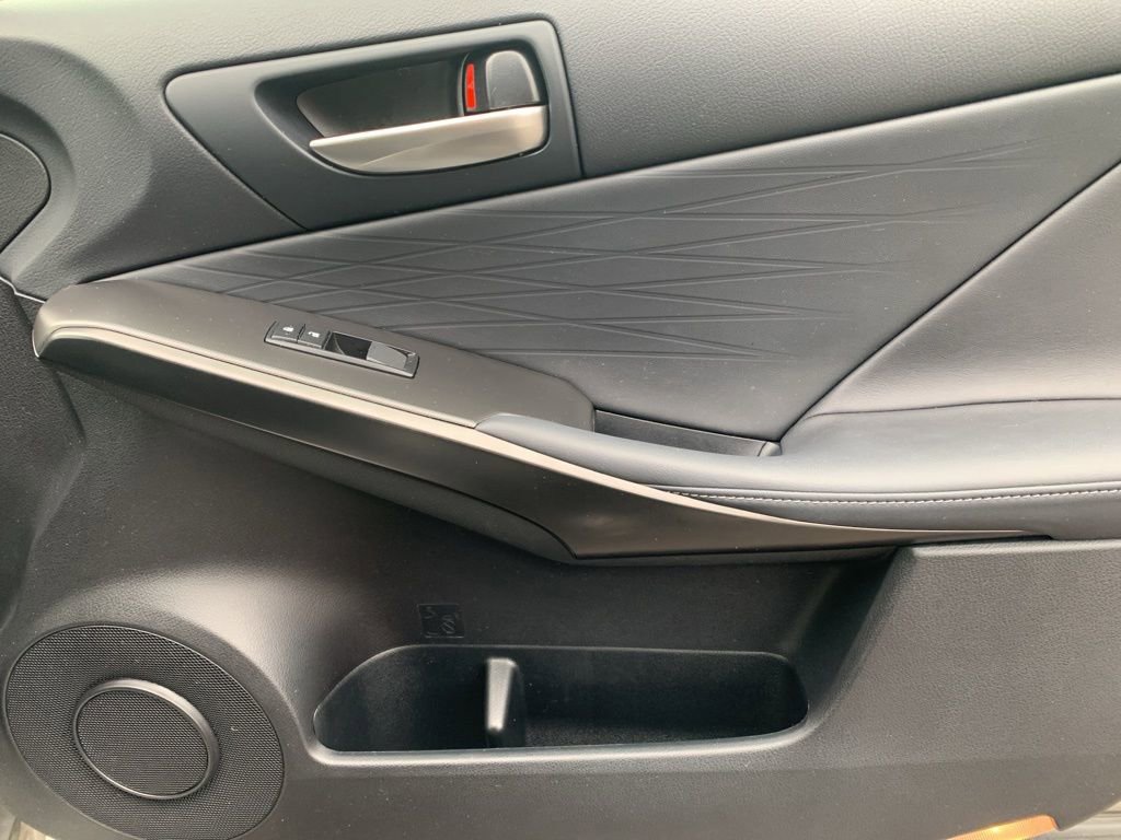 Used 2022 Lexus IS 350 F Sport w/ Memory Package image 19