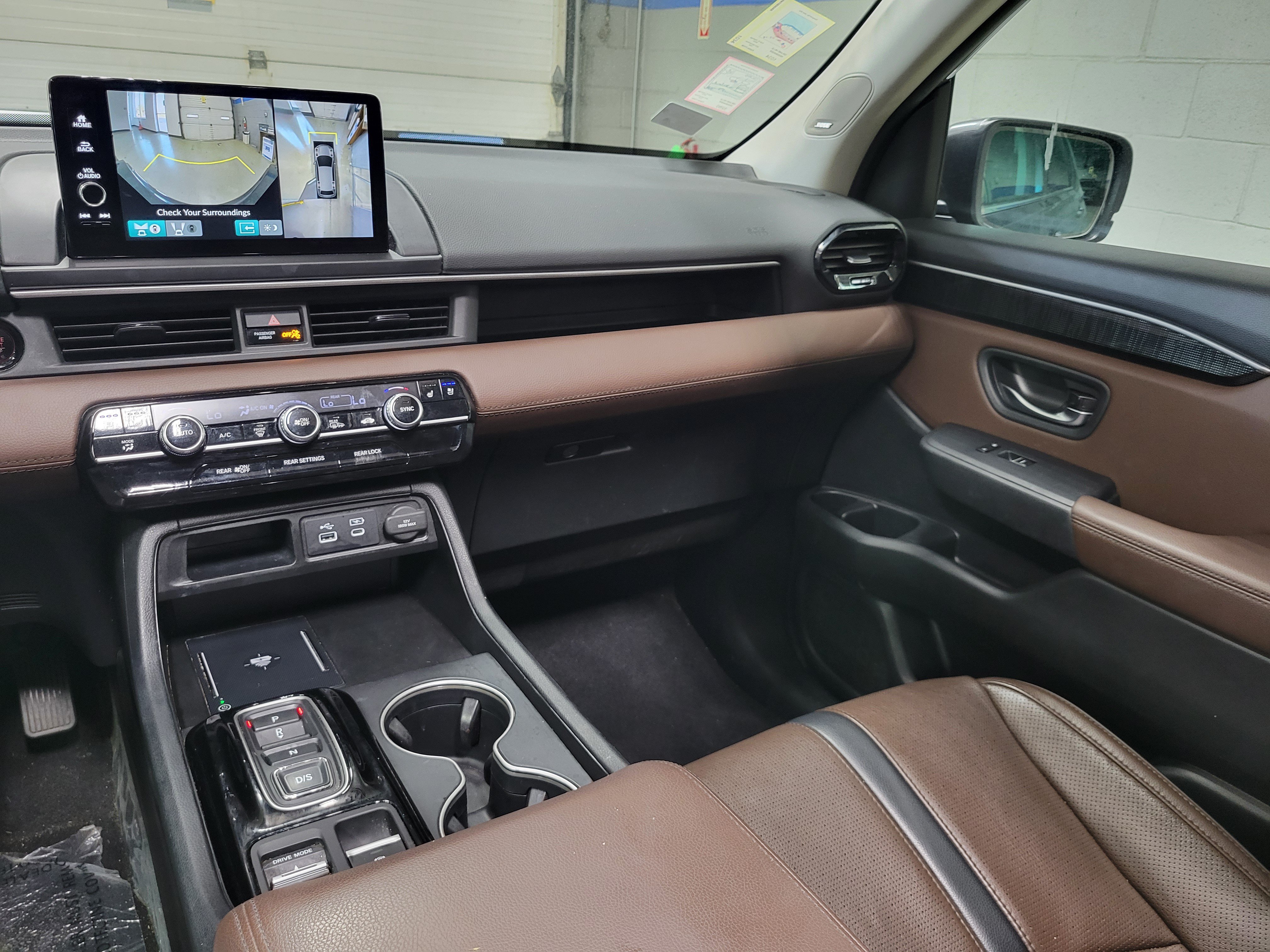 Certified 2025 Honda Pilot Elite image 14