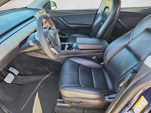 Used 2022 Tesla Model Y Performance image 16