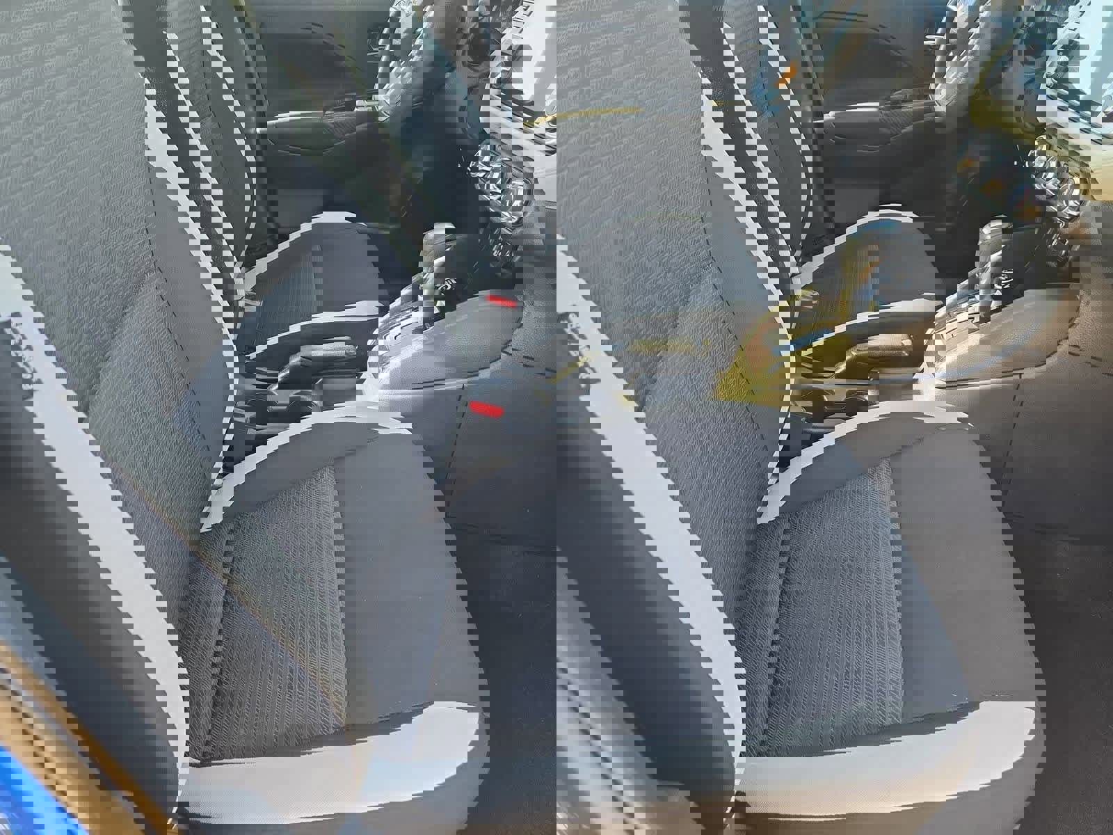 Used 2021 Nissan Versa SV image 19