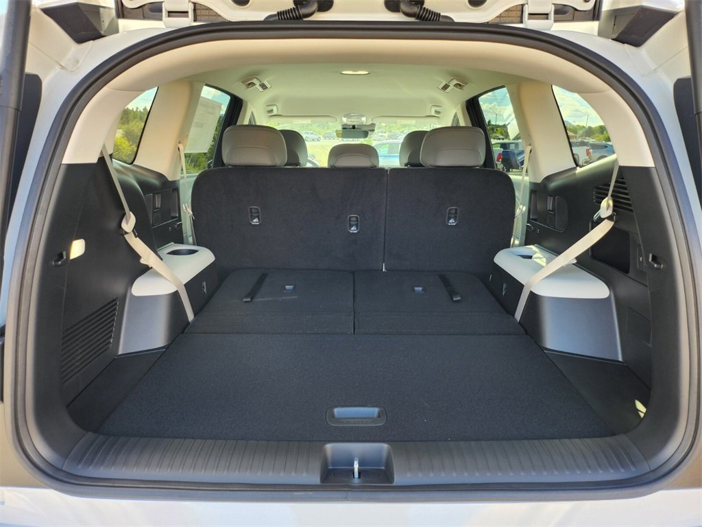 New 2026 Hyundai Ioniq 9 SEL image 15