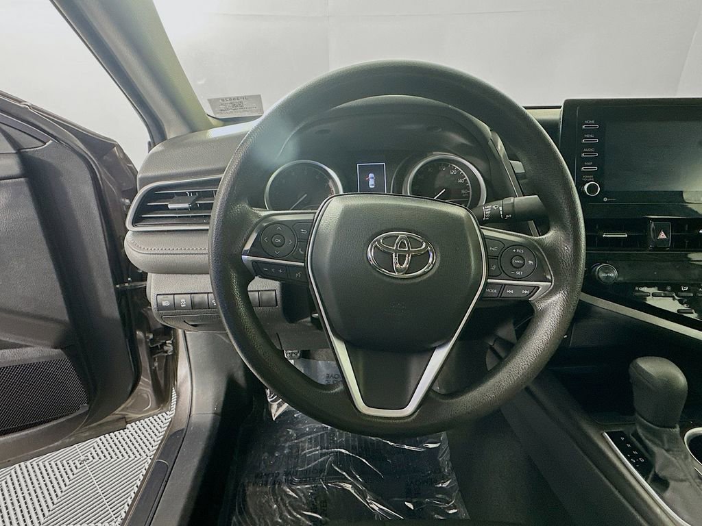 Used 2024 Toyota Camry LE image 16