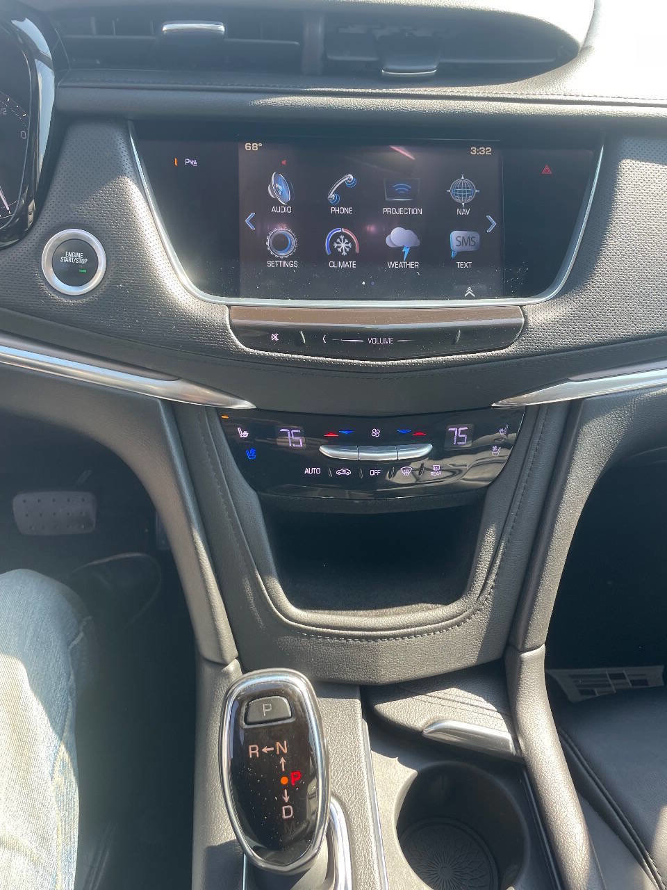 Used 2017 Cadillac XT5 Premium Luxury w/ LPO, Wheel Lock Package image 11