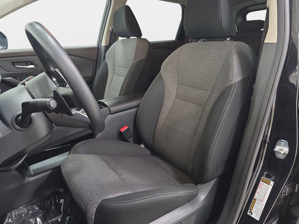 Used 2023 Nissan Rogue SV AWD/4WD image 14