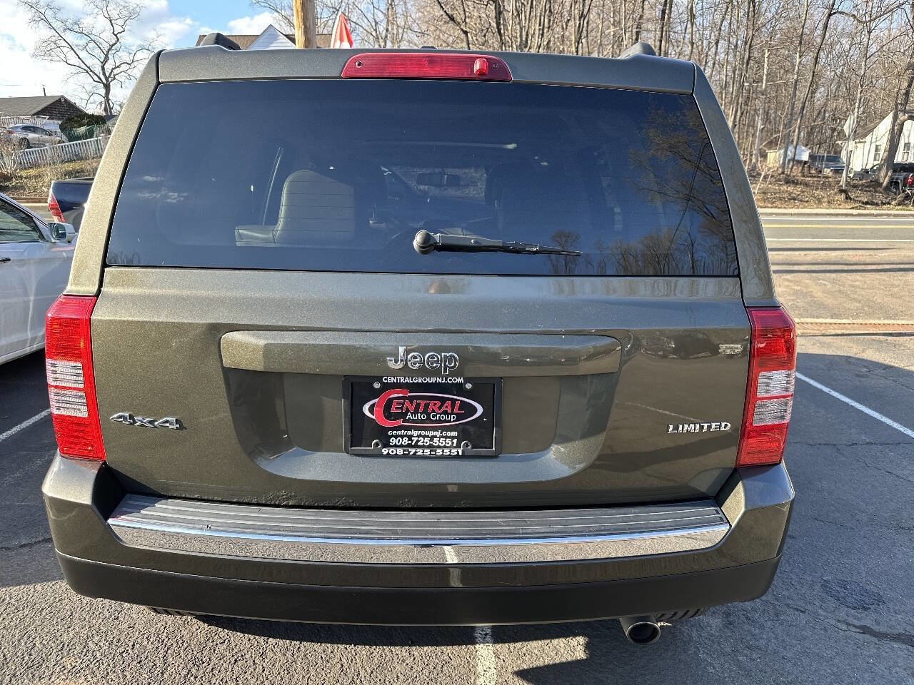 Used 2015 Jeep Patriot Limited w/ Sun/Sound Group image 6