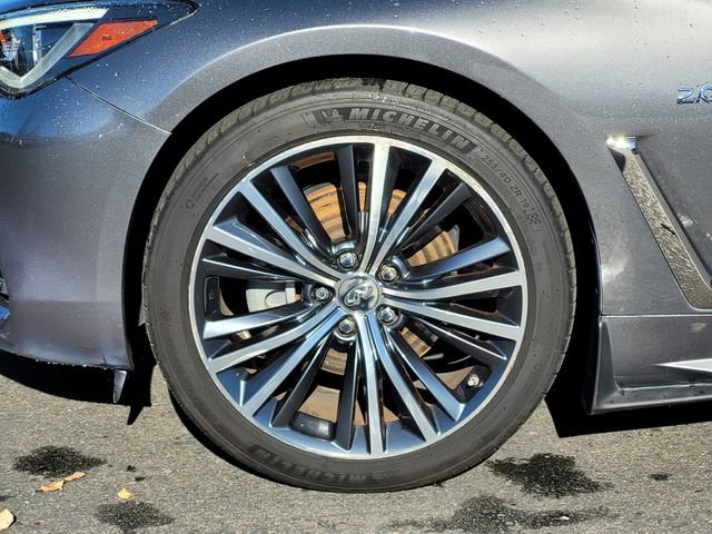 Used 2018 INFINITI Q60 2.0t w/ Moonroof Package image 10