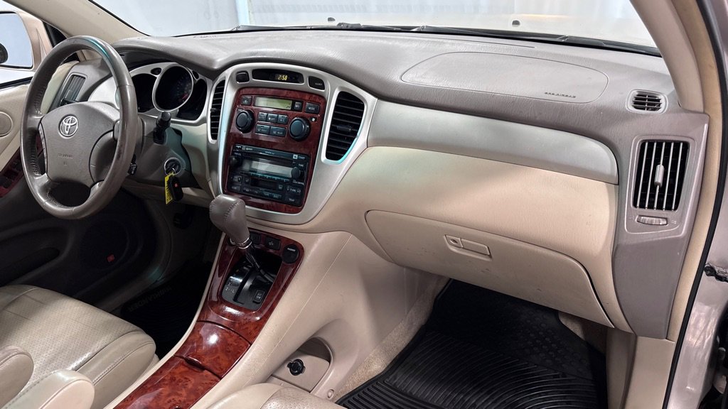 Used 2007 Toyota Highlander Sport AWD/4WD image 17