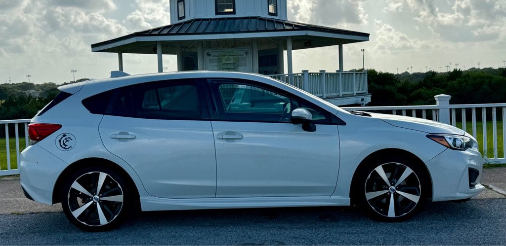 Used 2017 Subaru Impreza 2.0i Sport AWD/4WD image 4