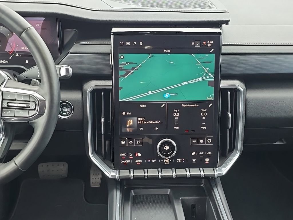 Used 2024 GMC Acadia Elevation image 13