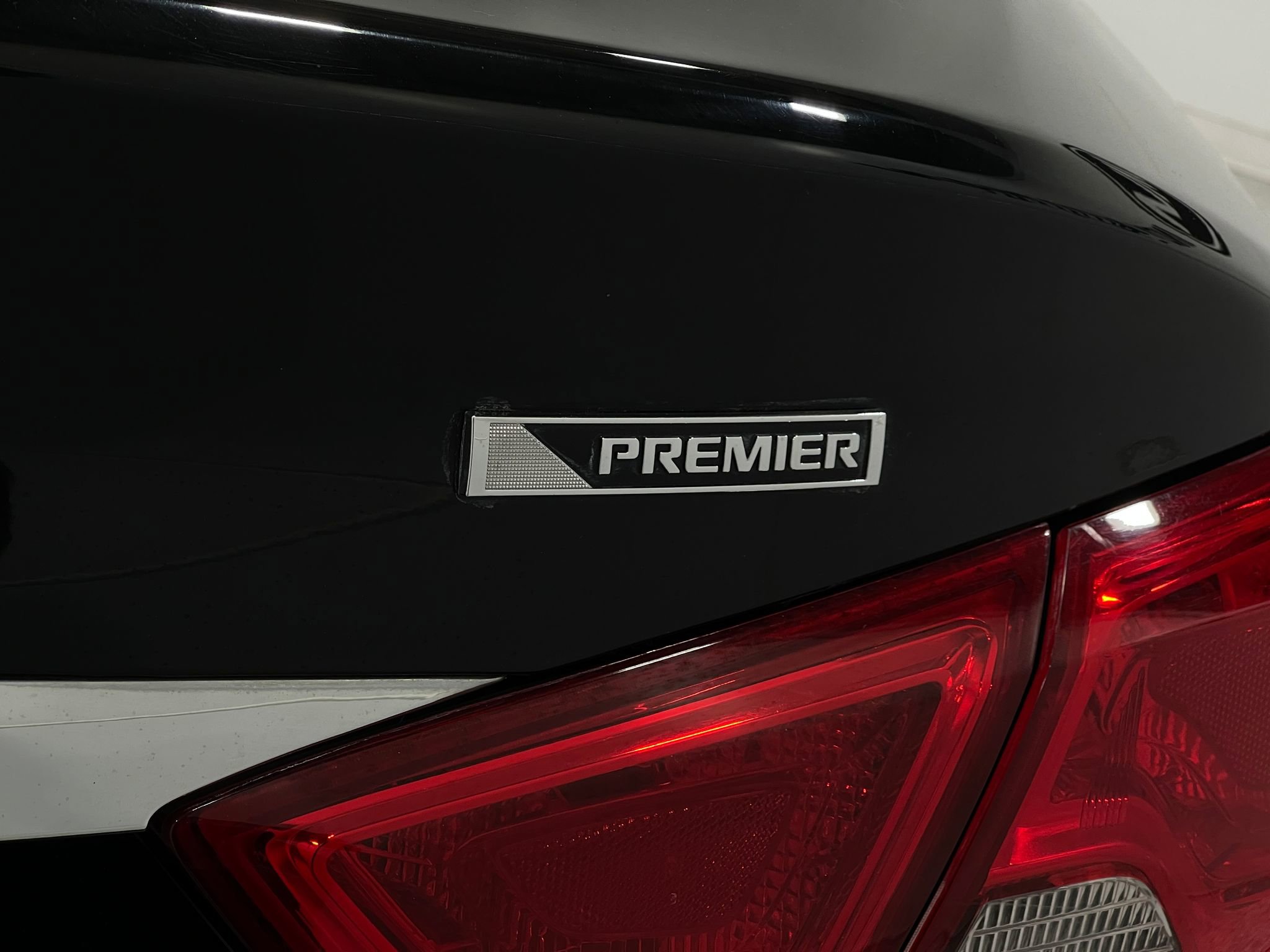 Used 2017 Chevrolet Impala Premier image 39