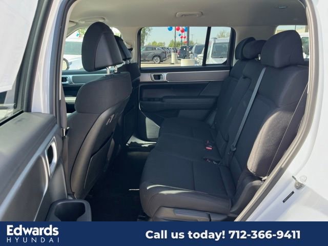 New 2025 Hyundai Santa Fe SE image 10