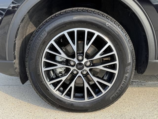 Used 2026 Ford Escape SE w/ Class II Trailer Tow Package FWD image 13