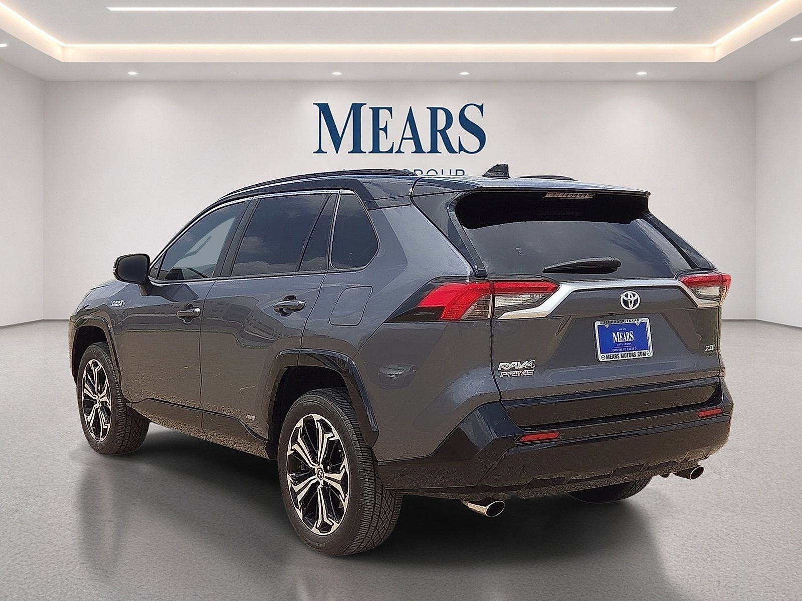 Used 2023 Toyota RAV4 XSE AWD/4WD image 3