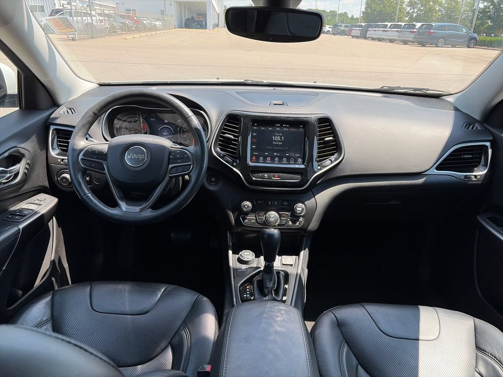 Used 2019 Jeep Cherokee Limited AWD/4WD image 12
