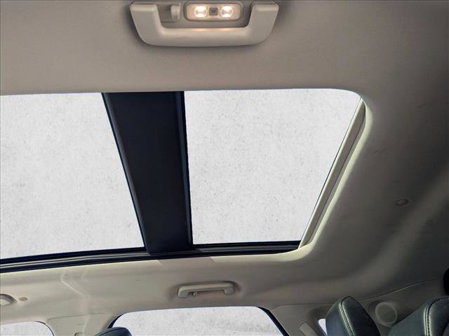 Used 2015 Ford Edge Sport image 19