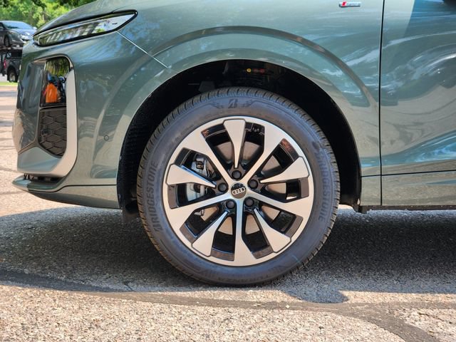 New 2026 Audi Q3 quattro 2.0T AWD/4WD image 8